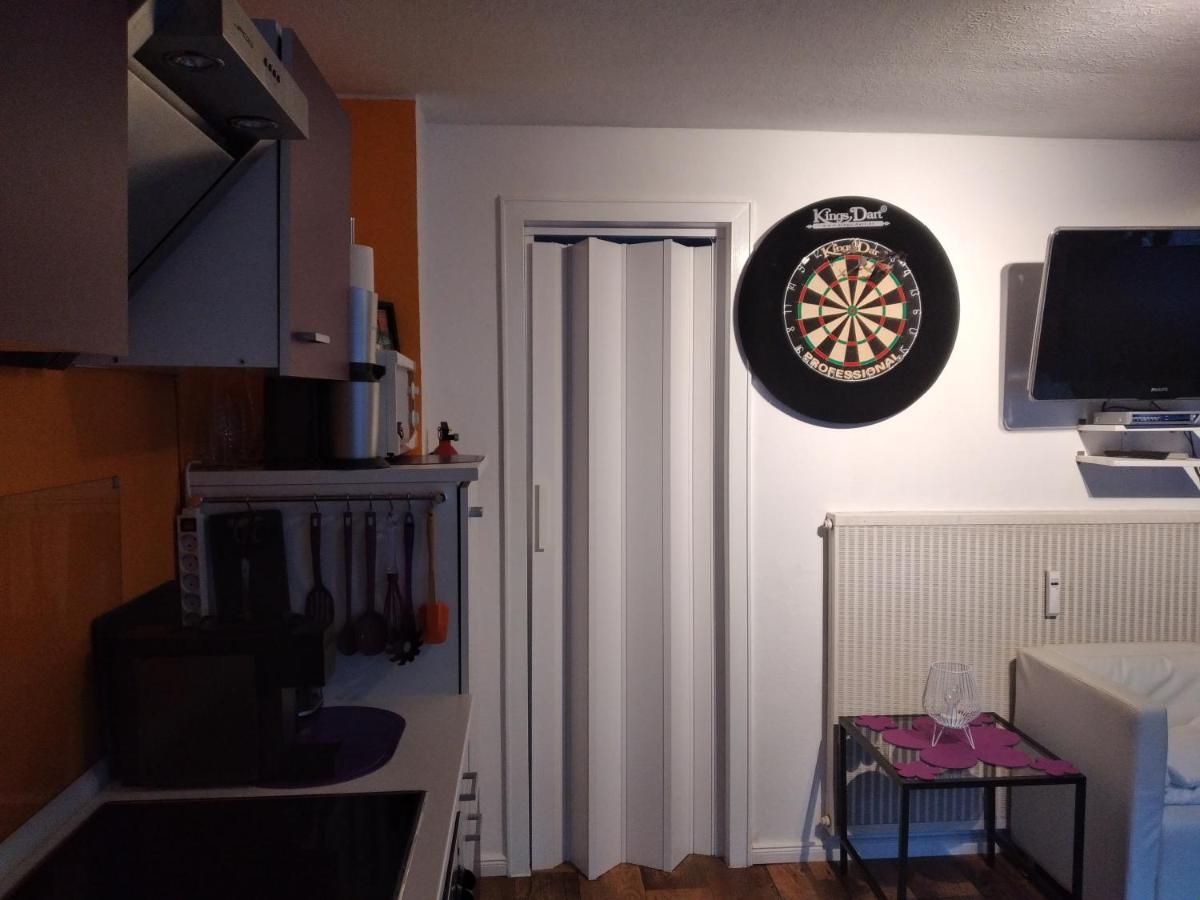 Ferienwohnung "Kunterbunt" Mit Burgblick Und Dachterrasse モンシャウ エクステリア 写真